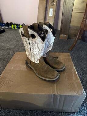 Cody James - Size 13 Youth